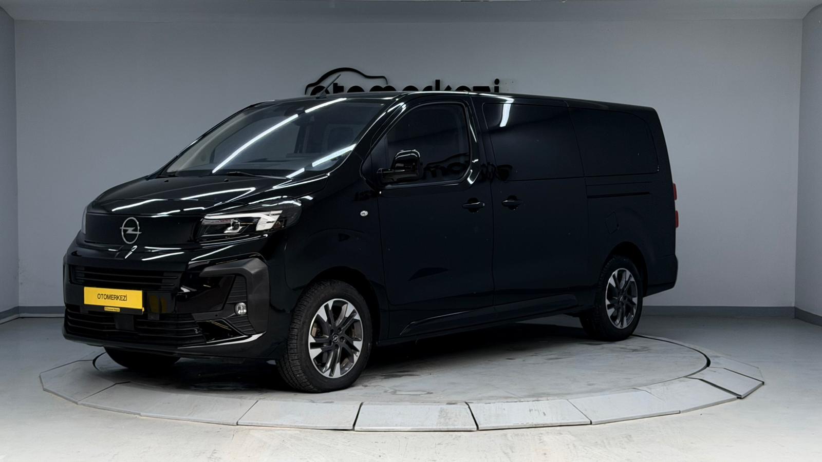 OPEL ZAFIRA 1